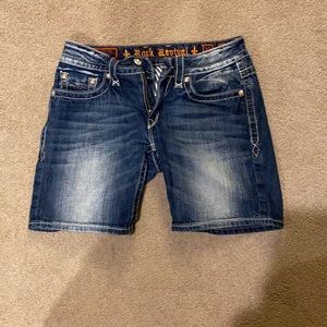 Rock revival shorts size 27